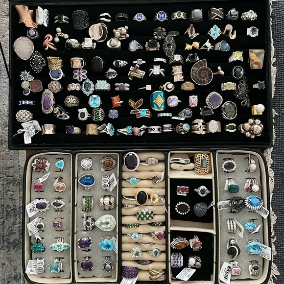 Jewelry - A LA CARTE TURQUOISE & ESTATE JEWELRY RING SALE